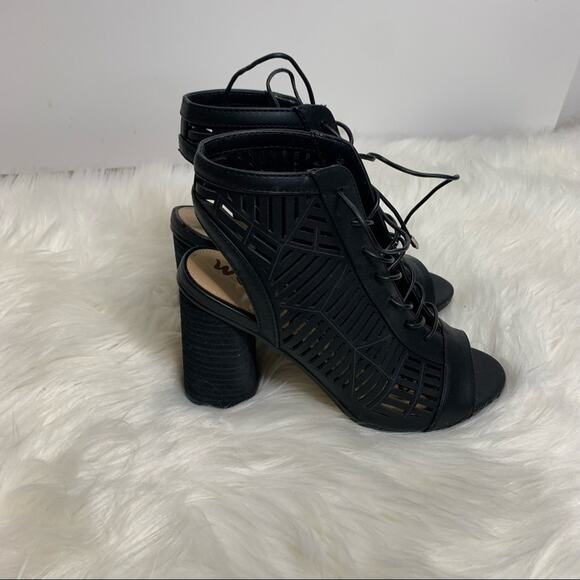 Sam Edelman Rocco Black Vegan Leather Cut Out Peep Toe Sandals Size 6.5 - Picture 3 of 7